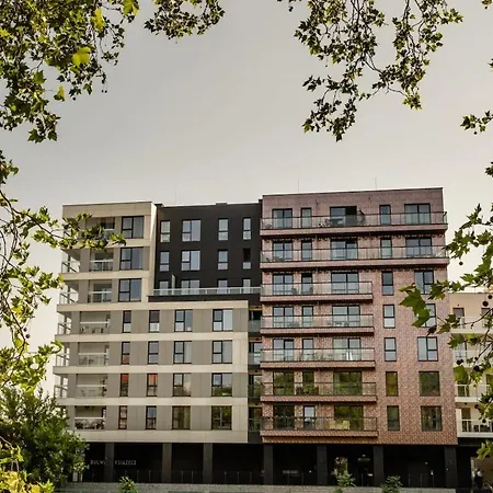 Azure Riverside Apartment - City Center * فروتسواف