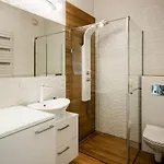 Azure Riverside - Center *